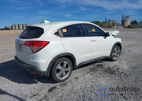 2018 Honda Hr-V Lx z USA, uszkodzony, nr VIN 3CZRU5H3XJM700642